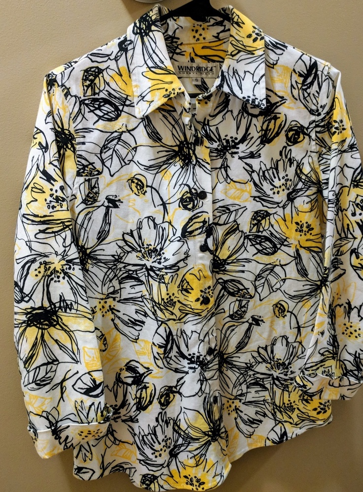 EUC Windridge Cheryl Nash Shirt Size Small